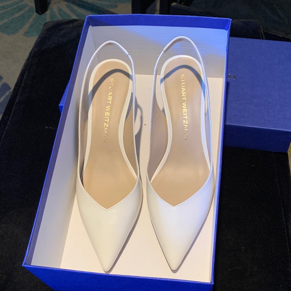 STUART WEITZMAN Eva 50 Slingback 
Color:Cream size 7B Original Box /No dust bag - Picture 2 of 11